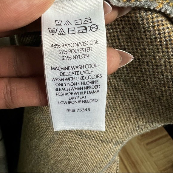 MAX STUDIO | Plaid Cardigan - Picture 7 of 8